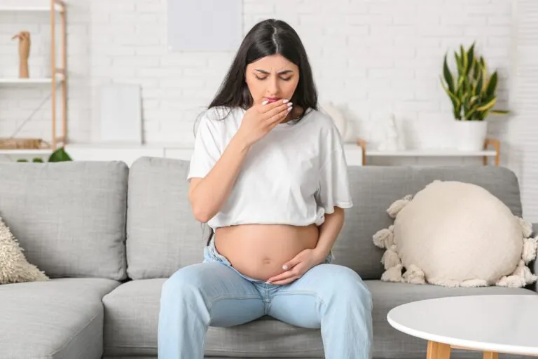 प्रेगनेंसी में खांसी के नुकसान